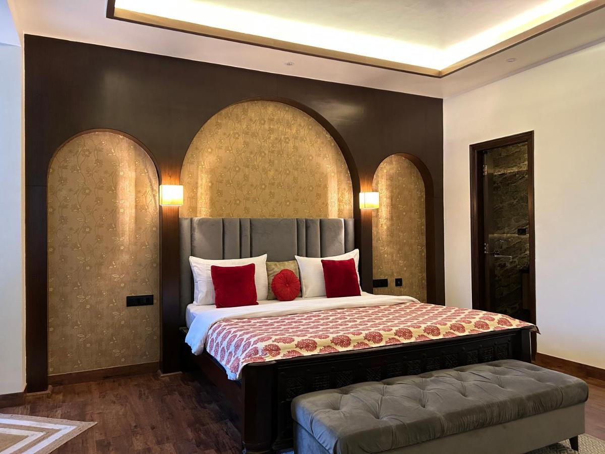 The Gulmohar Mansion - Boutique Stay In Jaipur Buitenkant foto